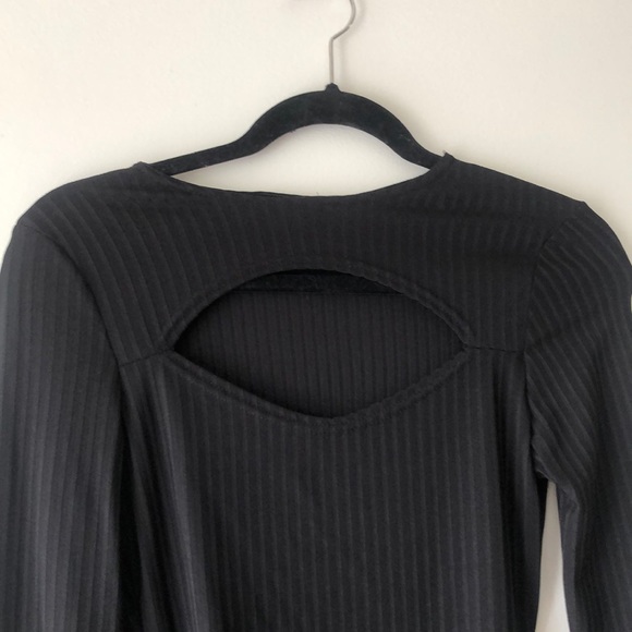 black keyhole bodysuit - Picture 2 of 2